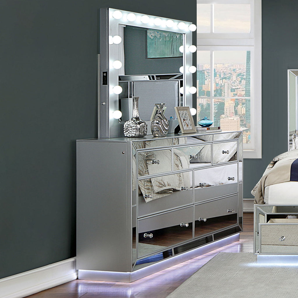 Belladonna - Dresser With LED - Silver